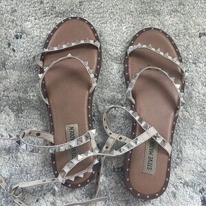 Steve Madden size 7 sandals
